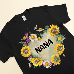 Personalized Grandma Hearts Sunflower T-Shirt with Custom Kid names T-shirt Perfect Gift Present for Grandmas Moms Aunties